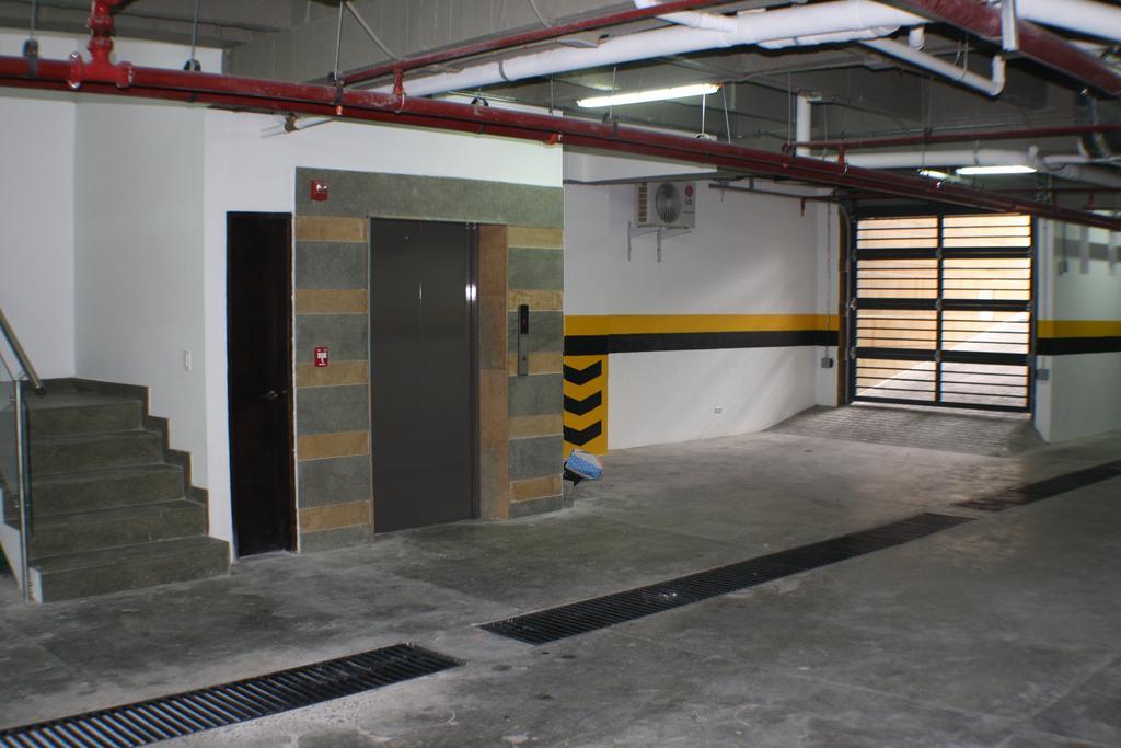 Hotel Lleras 10 Medellín Zewnętrze zdjęcie