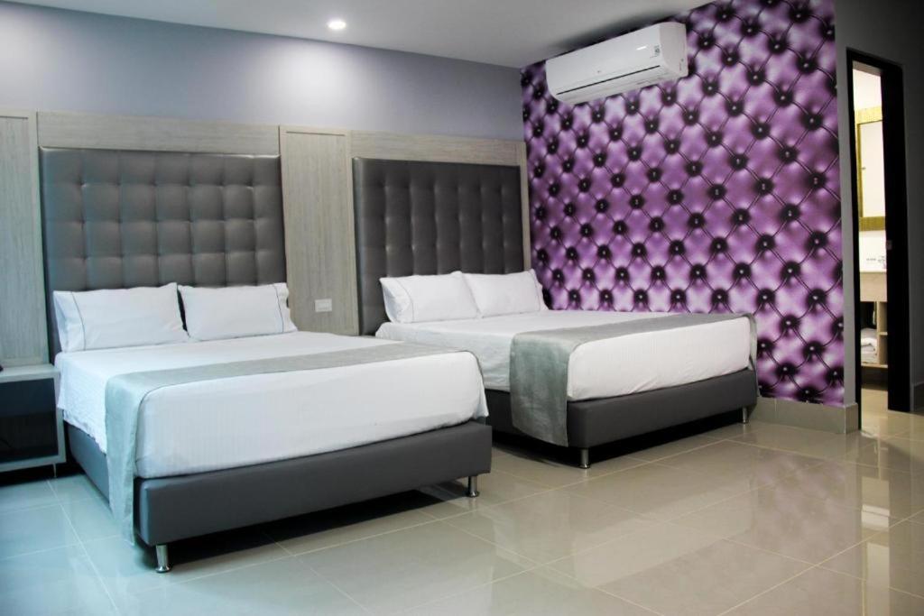 Hotel Lleras 10 Medellín Zewnętrze zdjęcie