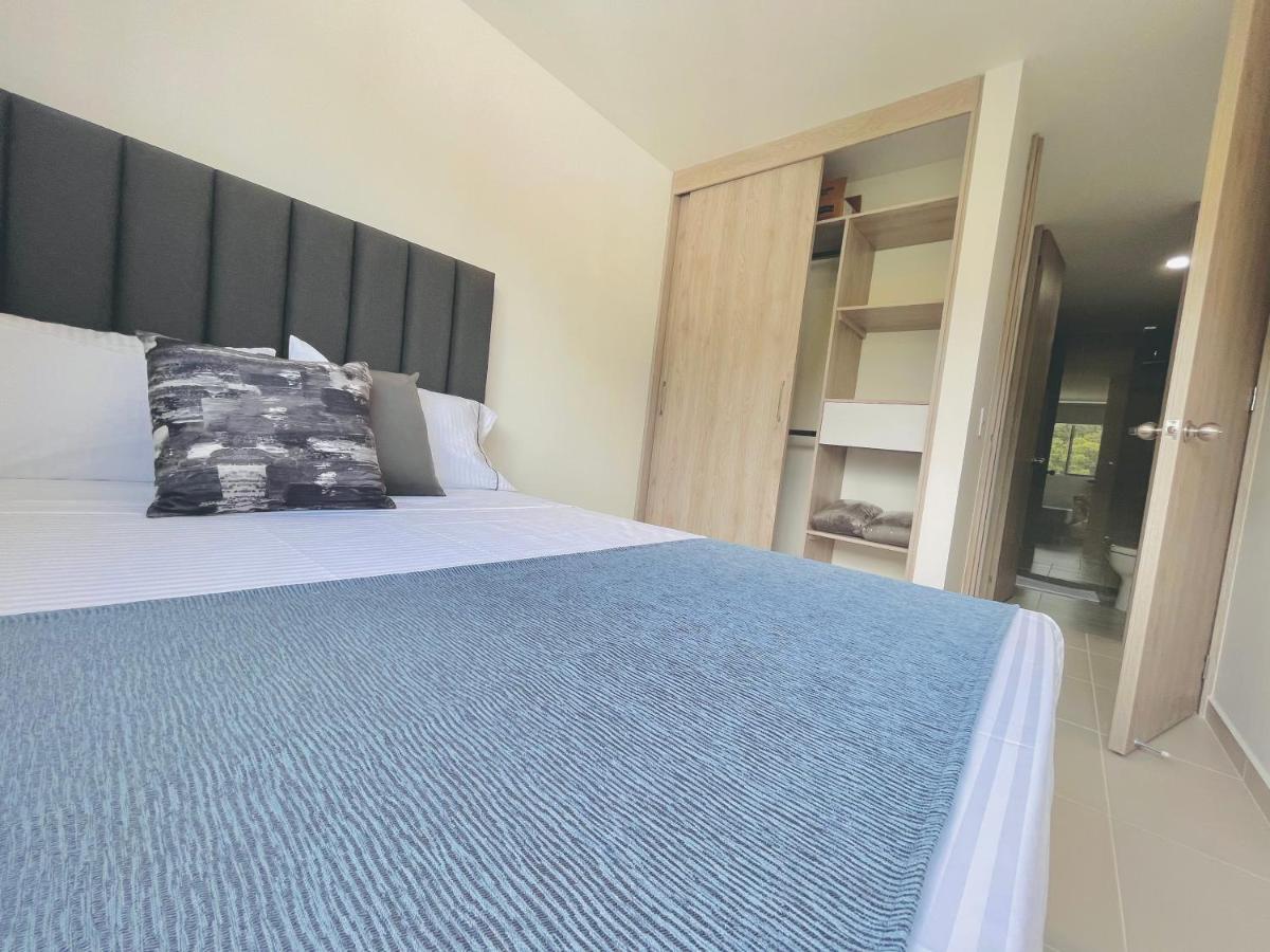 Hotel Lleras 10 Medellín Zewnętrze zdjęcie