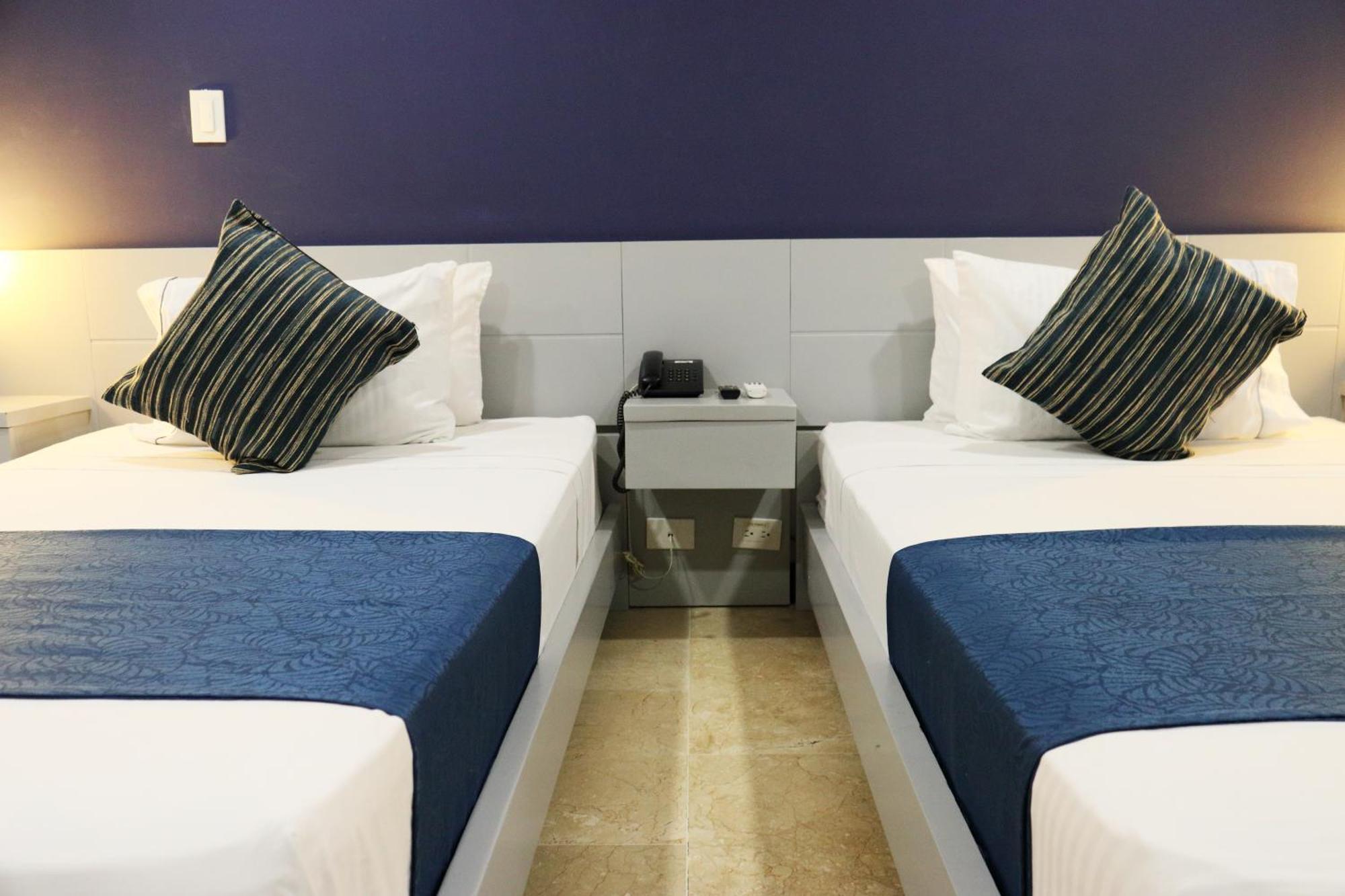 Hotel Lleras 10 Medellín Zewnętrze zdjęcie